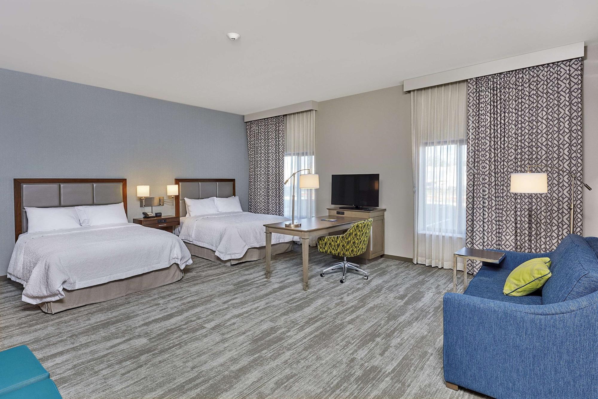 Hampton Inn & Suites Sacramento At Csus Exterior photo